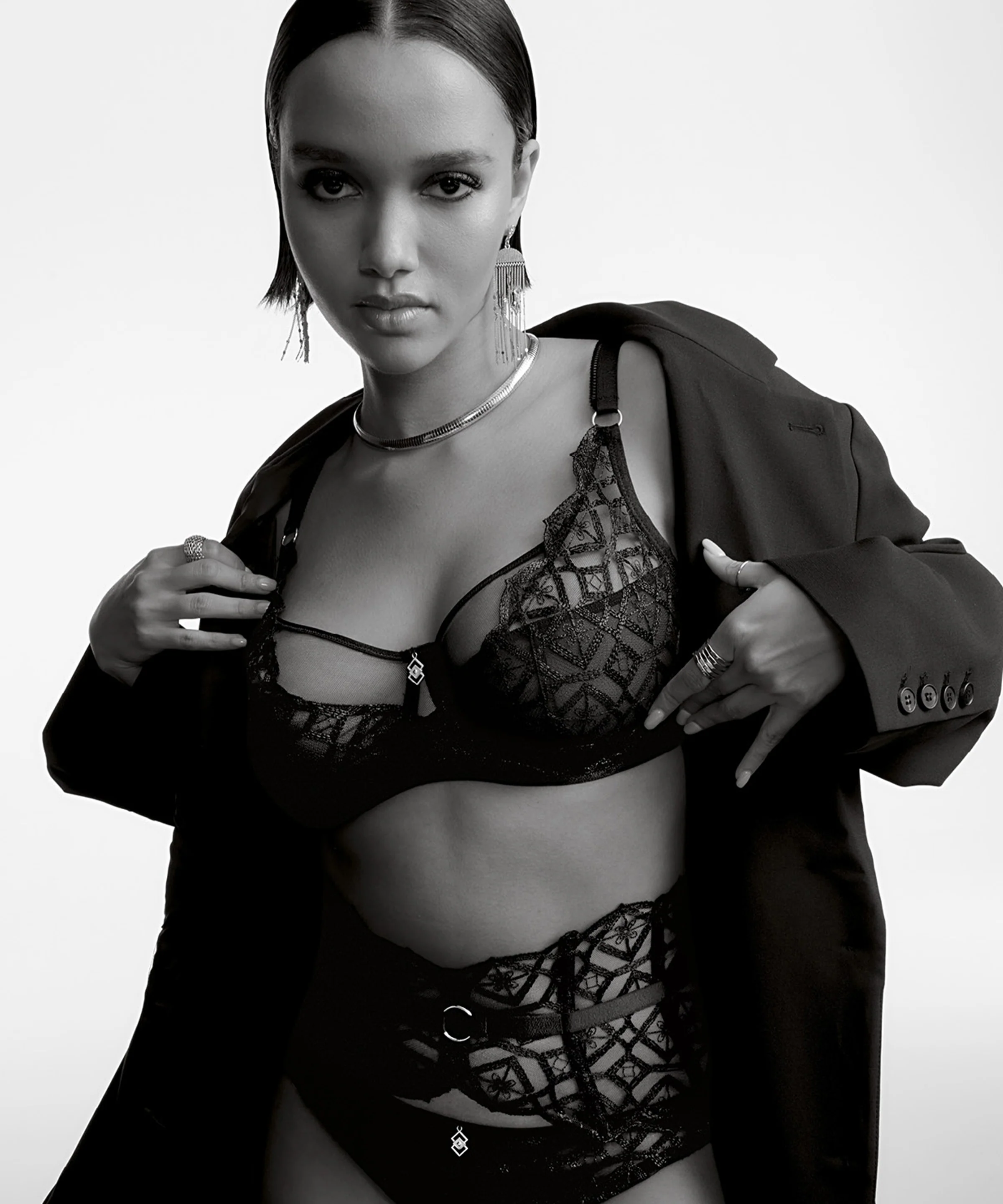 Sense of Illusion Soutien-gorge Emboîtant Foulard Black